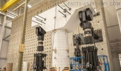 Designed in the shape of a human joint, it resists earthquakes